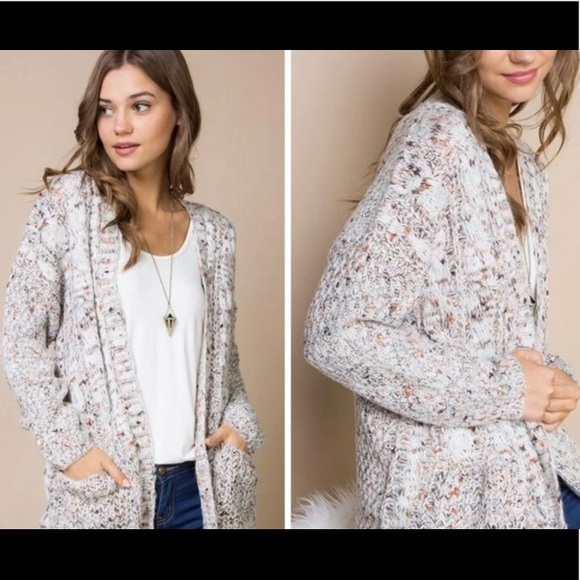 Sweaters - 🆕 LAST | Speckled Cozy Cardigan